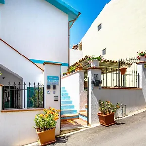 Blue Sea Guest house Posada (Sardinia)
